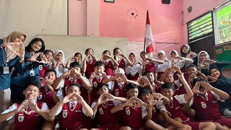 Edukasi Cara Pencegahan Penyakit Rabies pada Siswa Sekolah Dasar Bandulan 2, Kota Malang